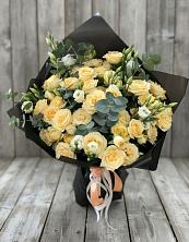 Букет цветов из:  Розы и Лизиантусы в Шахунье