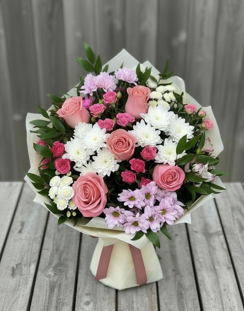 Букет цветов из: Альстромерии, Гвоздики, Розы и Хризантемы в Шахунье