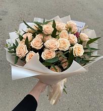 Букет Кремовые розы Латте в Шахунье
