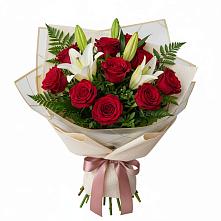 Букет цветов из:  Лилии и Розы в Шахунье