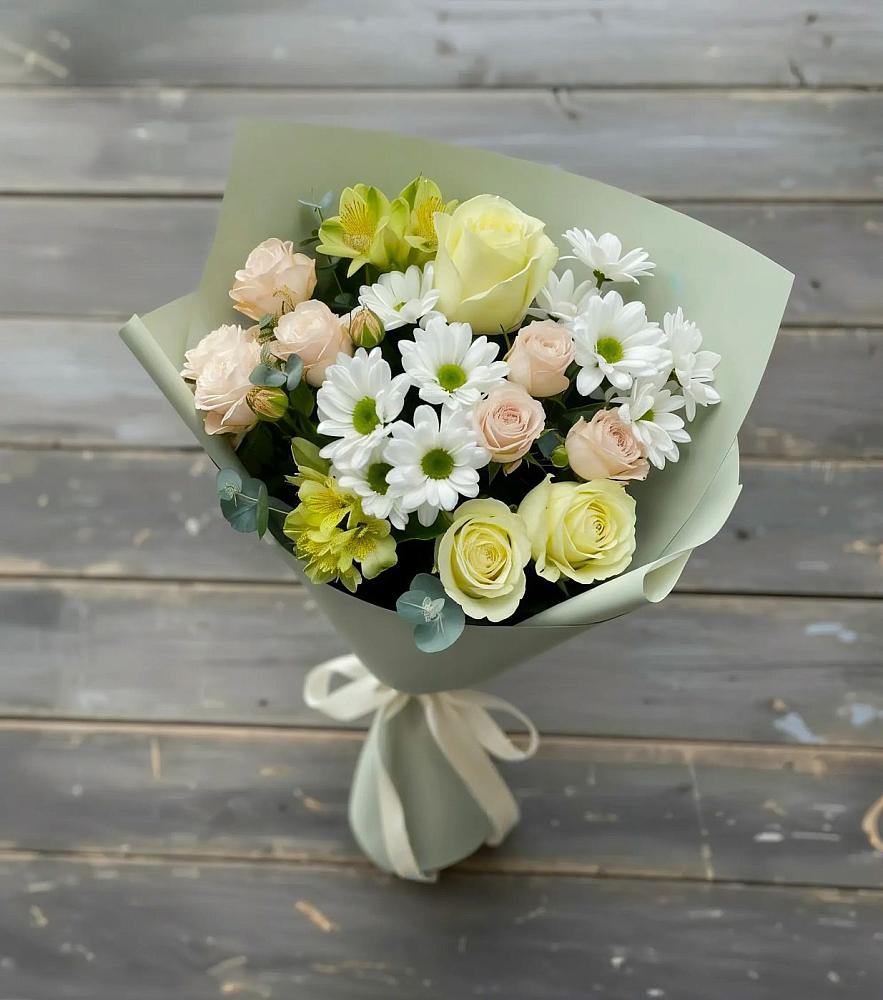 Букет цветов из: Альстромерии, Розы и Хризантемы в Шахунье