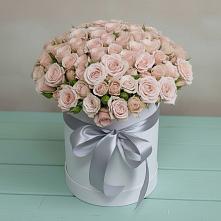 Цветочная композиция из Розы в шляпной коробке в Шахунье