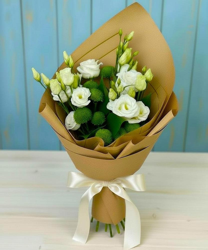 Букет цветов из: Хризантемы и Лизиантусы в Шахунье