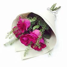 Букет цветов из:  Розы в Шахунье