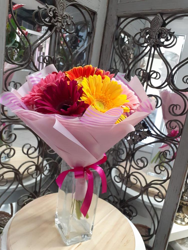 Букет цветов из: Герберы в Шахунье