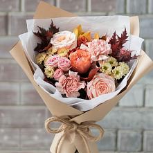 Букет цветов из:  Гвоздики, Хризантемы и Розы в Шахунье