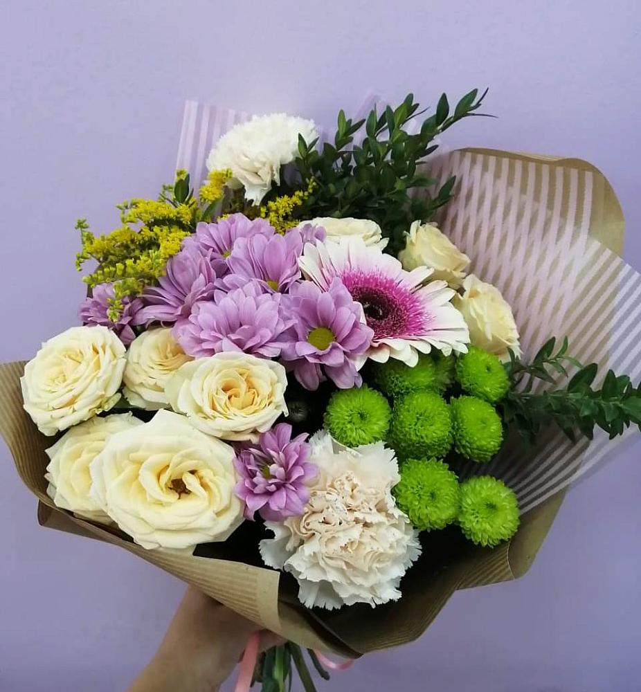 Букет цветов из: Хризантемы, Розы, Гвоздики и Герберы в Шахунье