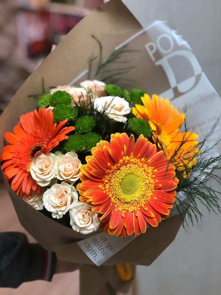 Букет цветов из: Герберы, Хризантемы и Розы в Шахунье