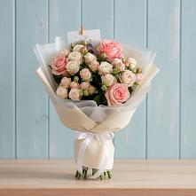 Букет цветов из:  Розы в Шахунье