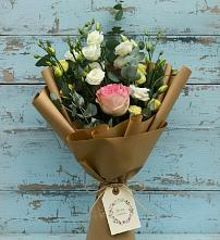 Букет цветов из:  Розы и Лизиантусы в Шахунье